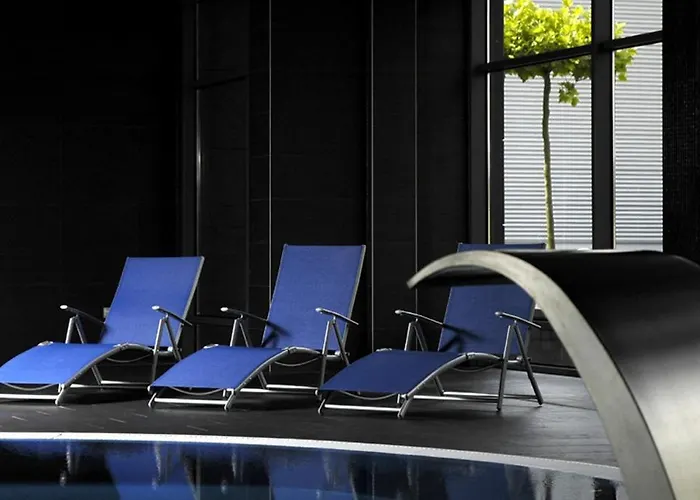 Silver & Gokart Center 3*