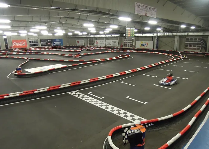 Silver & Gokart Center Hotel