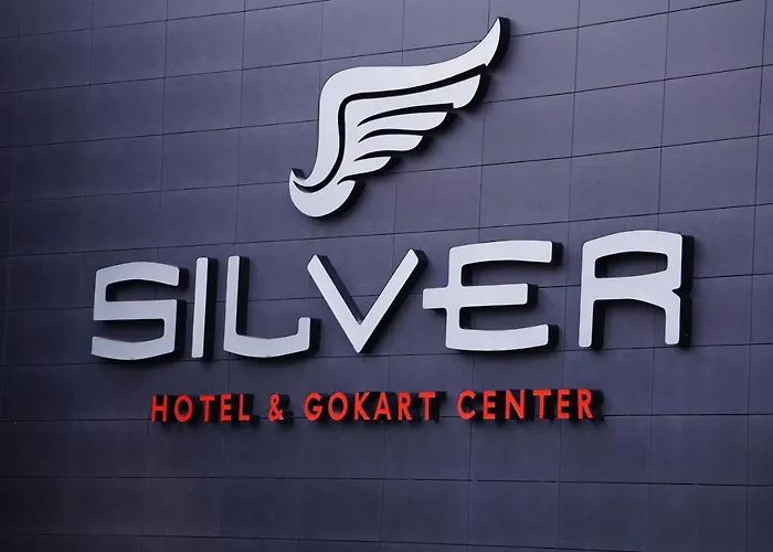Silver & Gokart Center Hotell